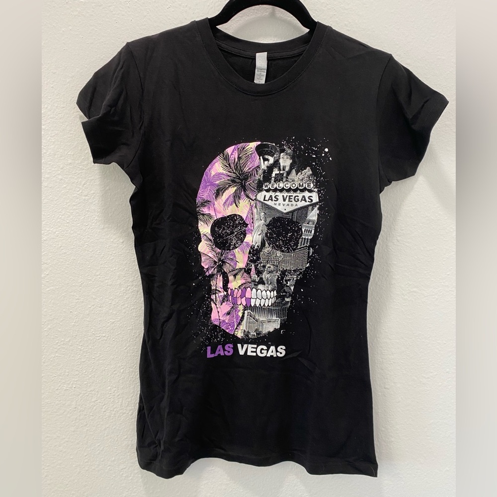 Las Vegas Skull Graphic T-shirt